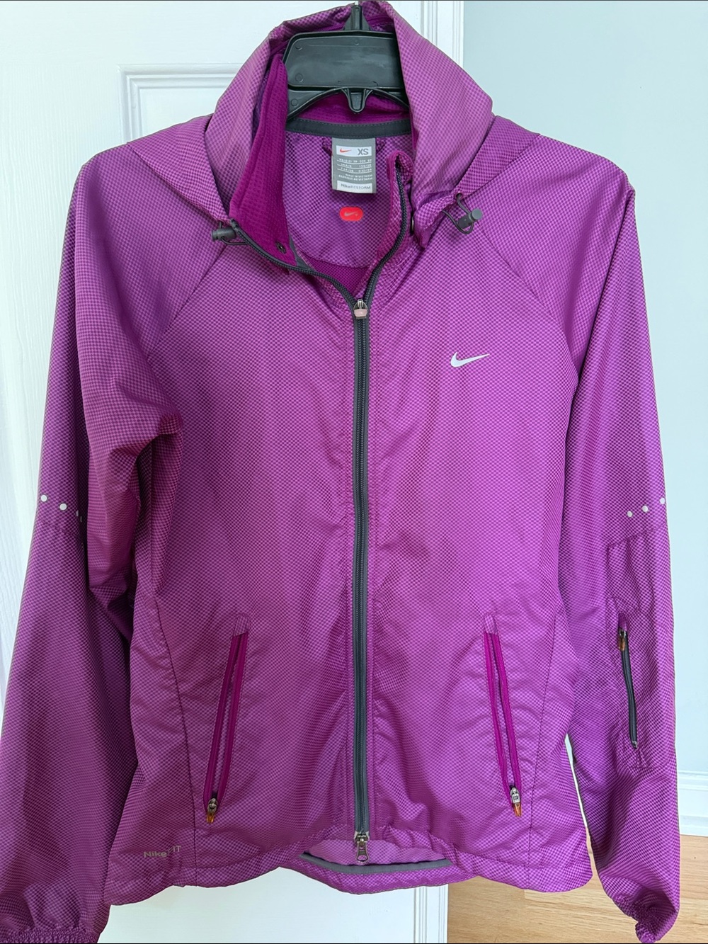 Nike Women's Purple Hooded Ski Jacket